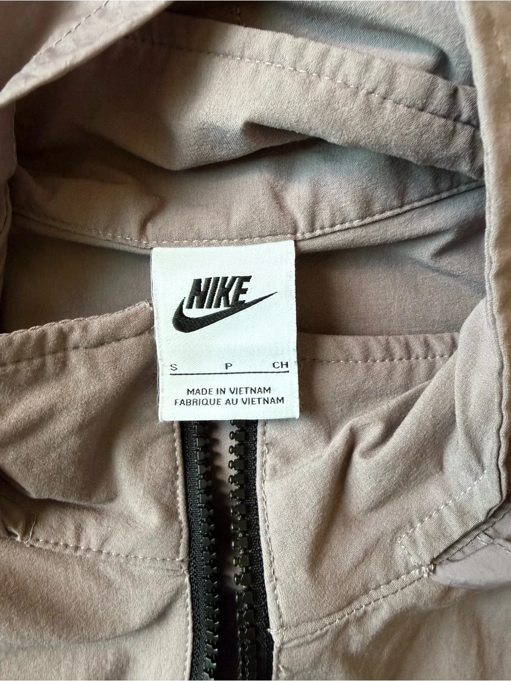 Nike Hooded Half-Zip Anorak in Soft Mauve